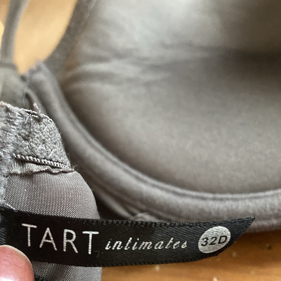 Tart bra‎ 32D - Picture 4 of 4